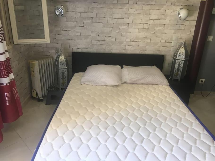 Studio Ideal Pour Deux Voyageurs Sur Marseille Kültér fotó