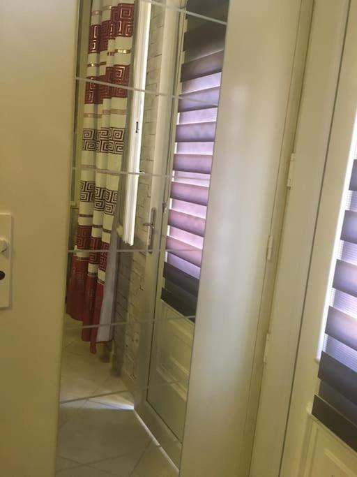 Studio Ideal Pour Deux Voyageurs Sur Marseille Kültér fotó